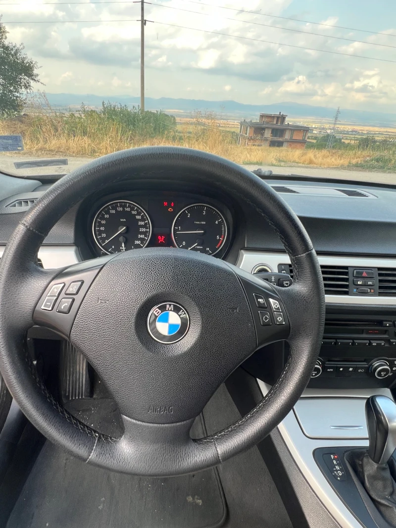 BMW 318, снимка 8 - Автомобили и джипове - 51289626