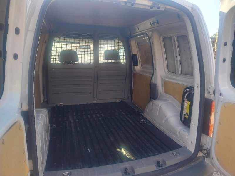 VW Caddy, снимка 10 - Автомобили и джипове - 51337898