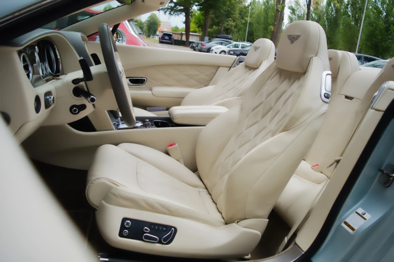 Bentley Continental gt GTC 4.0 V8, снимка 15 - Автомобили и джипове - 52480272