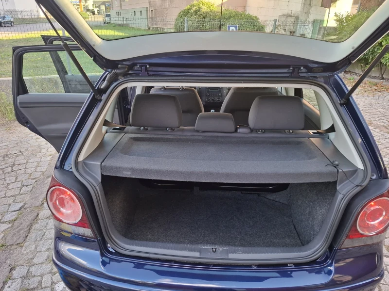 VW Polo 1.4i-80к.с. ПЕРФЕКТНА !, снимка 15 - Автомобили и джипове - 51804305