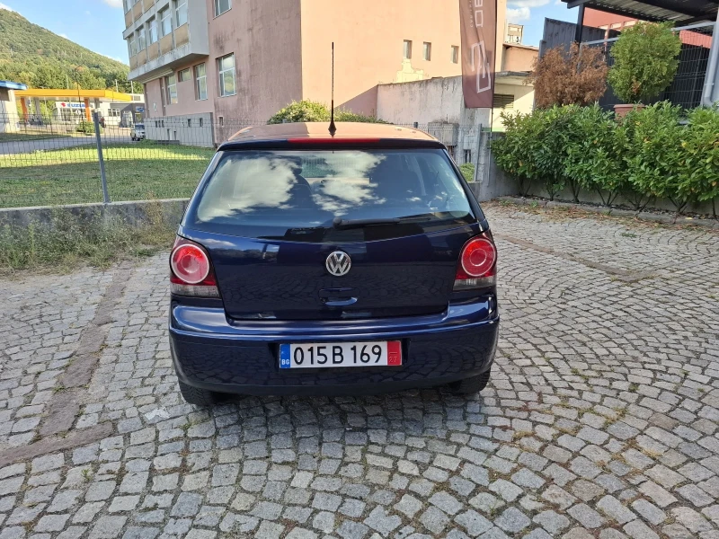 VW Polo 1.4i-80к.с. ПЕРФЕКТНА !, снимка 4 - Автомобили и джипове - 51804305