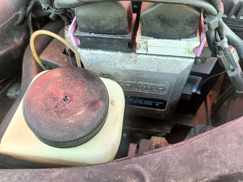 Hyundai I10 i10, снимка 14 - Автомобили и джипове - 52528691