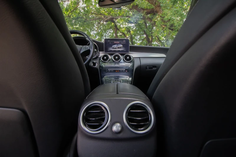 Mercedes-Benz C 300 C300 , Бензин, снимка 16 - Автомобили и джипове - 52925548