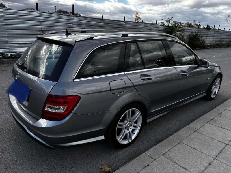 Mercedes-Benz C 200 7G Tronic, снимка 3 - Автомобили и джипове - 52977133