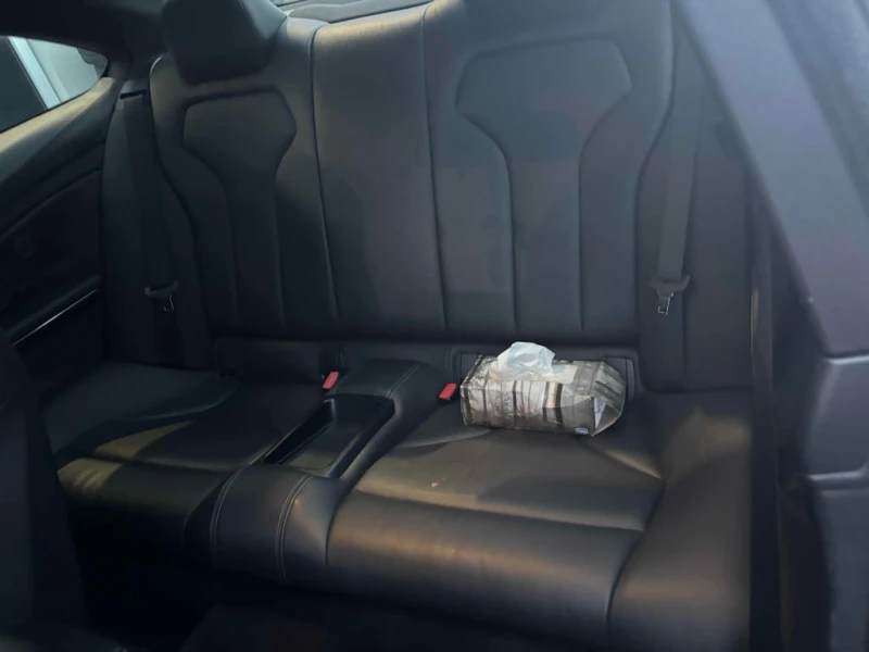 BMW M4 2dr Cpe  CARFAX, снимка 11 - Автомобили и джипове - 53169456