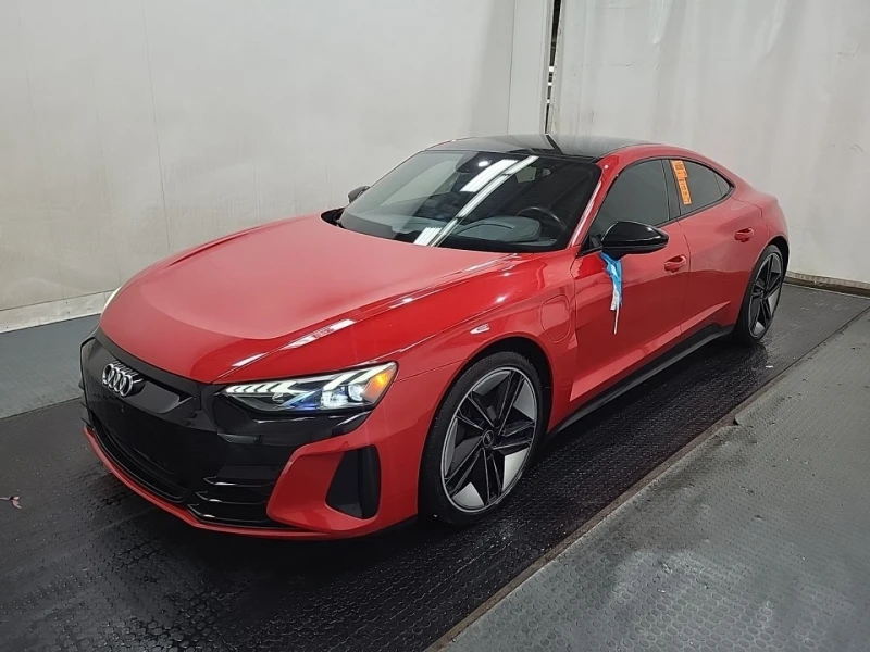 Audi E-Tron GT 93.4kWh (CARFAX) - 84900 лв. / 43408.68 € - 52118721 1
