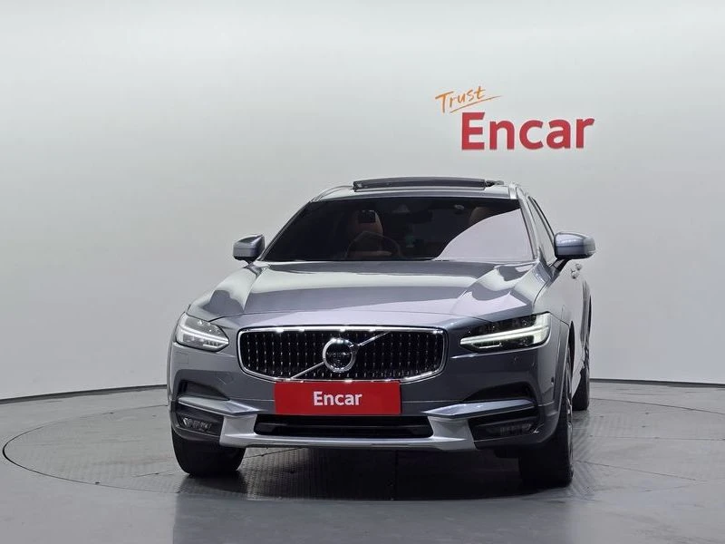 Volvo V90 T5 Pro AWD| 250к.с.| ВКЛ.ТЕХНОТЕСТ, снимка 3 - Автомобили и джипове - 55616794