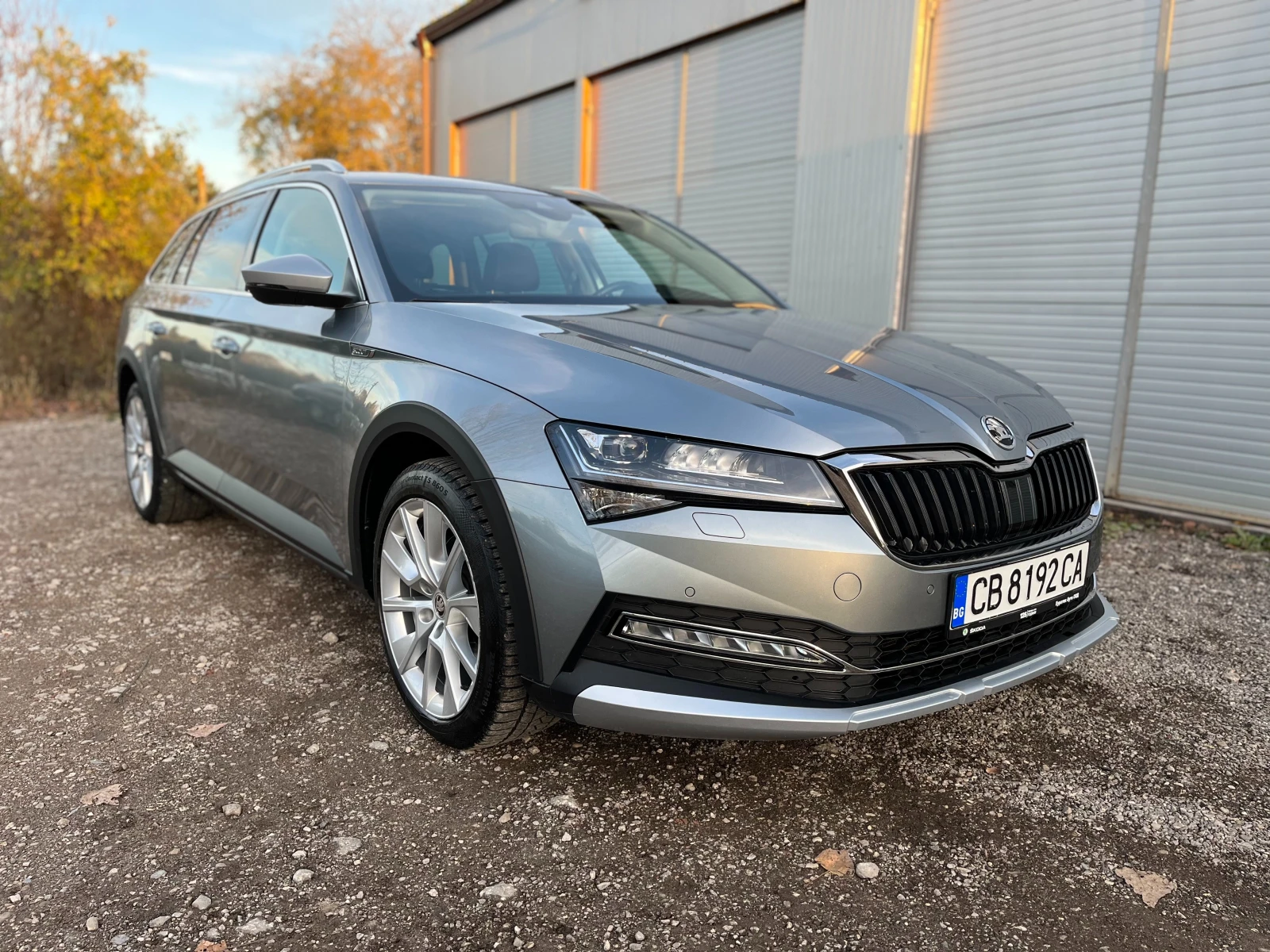 Skoda Superb Scout - [1] 