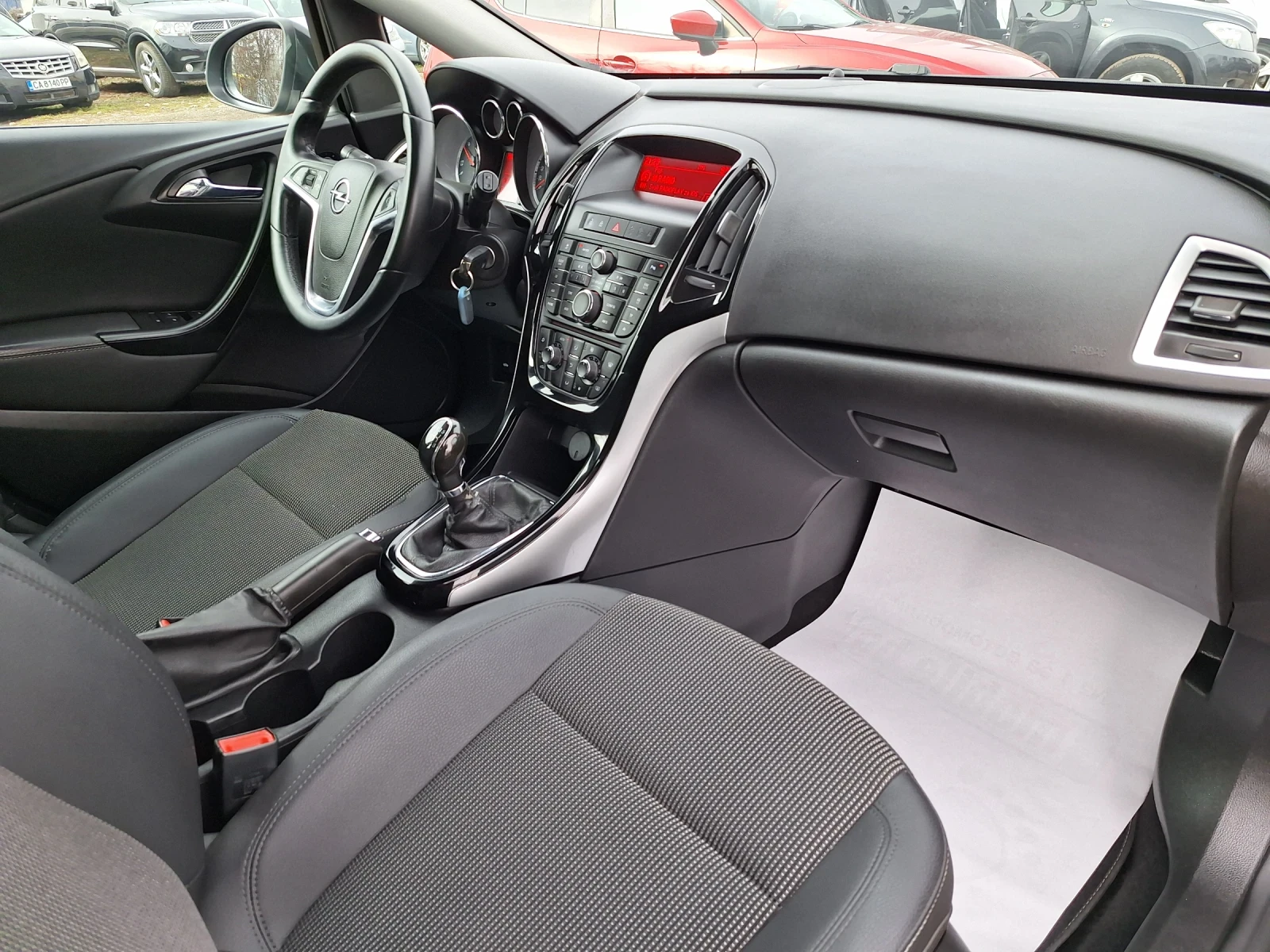Opel Astra 1.6CDTI* COSMO* FACELIFT* EURO 6B | Mobile.bg — изображение 12