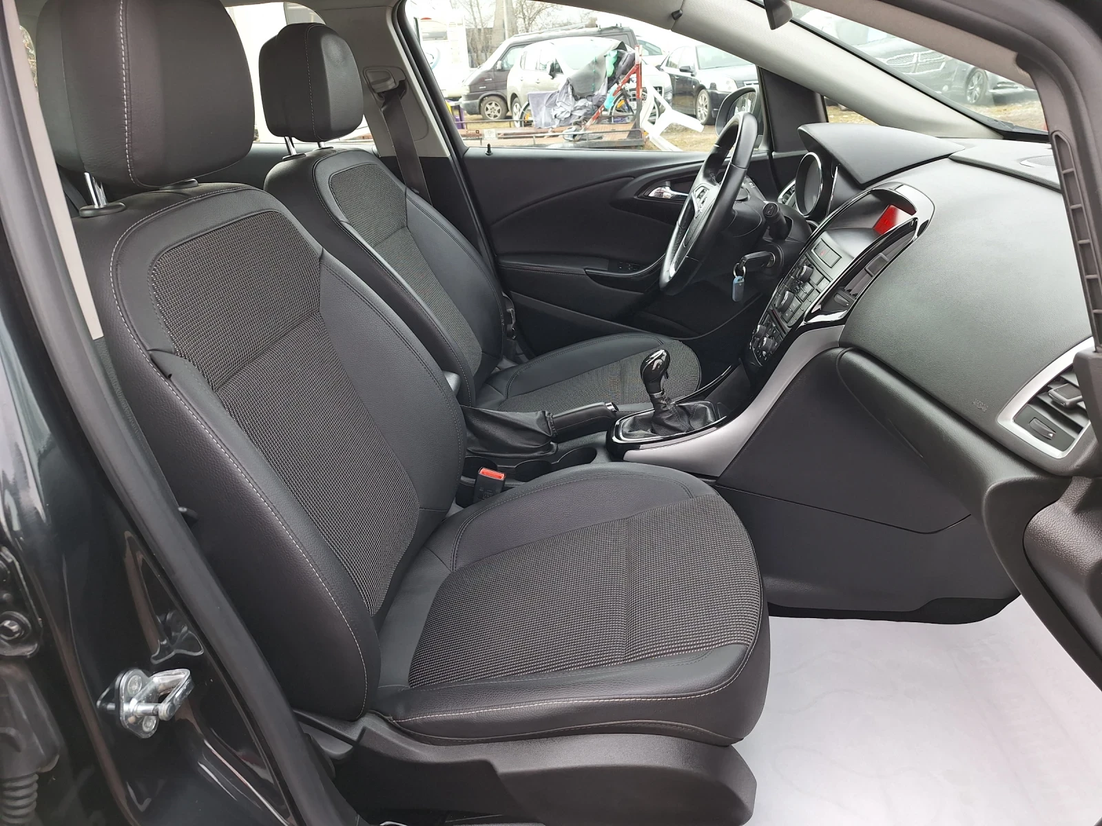 Opel Astra 1.6CDTI* COSMO* FACELIFT* EURO 6B | Mobile.bg — изображение 13