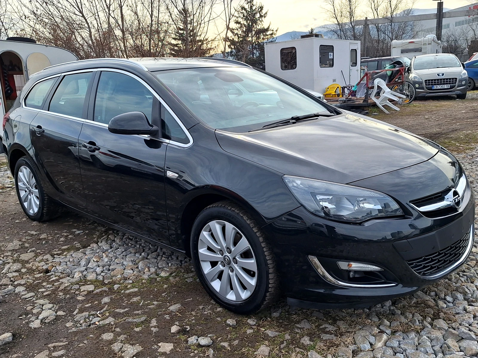 Opel Astra 1.6CDTI* COSMO* FACELIFT* EURO 6B - изображение 3