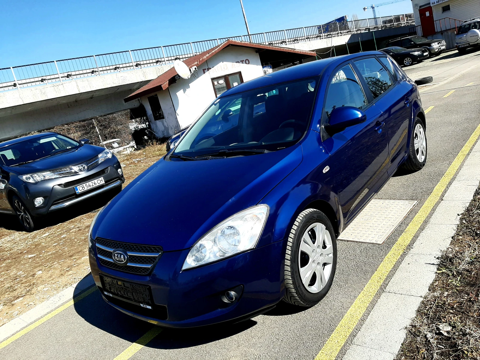 Kia Ceed 1.4i-КЛИМАТРОНИК ! !  - изображение 3