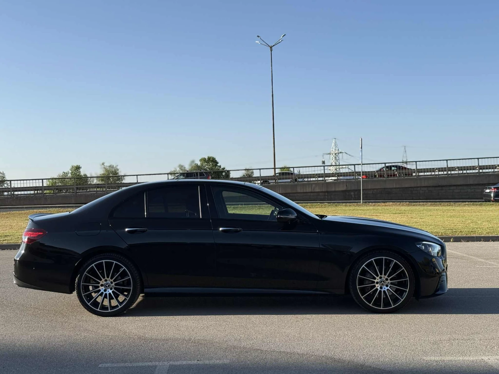 Mercedes-Benz E 220 AMG FACE 4-Matic ШВЕЙЦАРИЯ - изображение 6