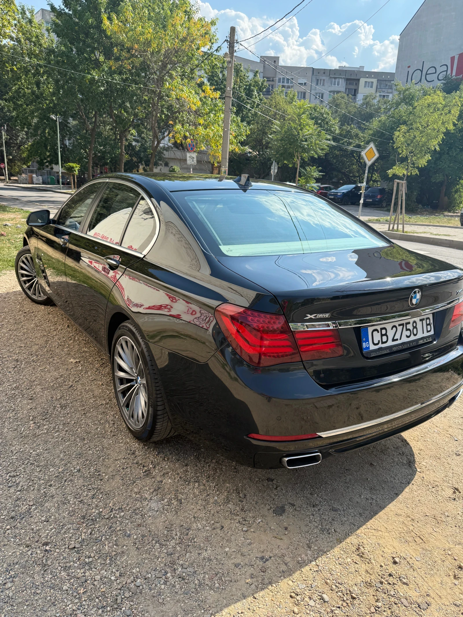 BMW 740 Xdrive-keyless-vakum-facelift - изображение 6