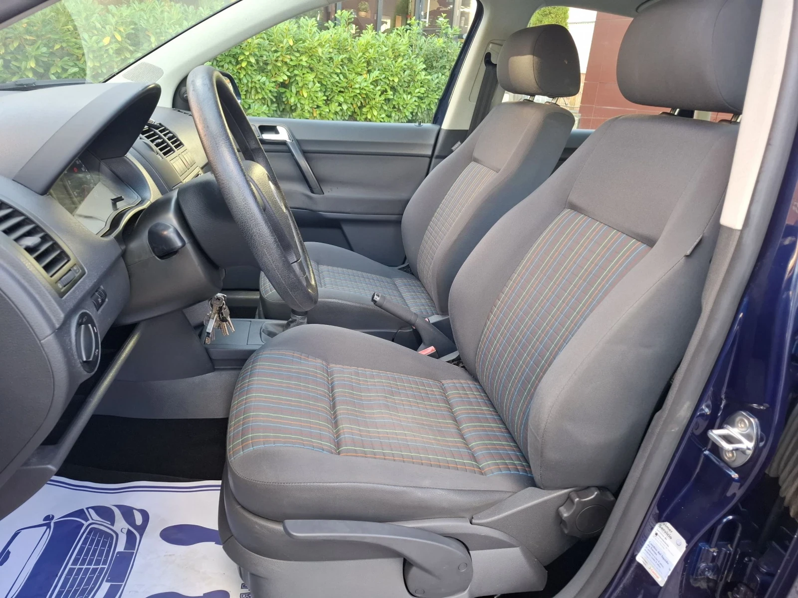 VW Polo 1.4i-80к.с. ПЕРФЕКТНА ! - изображение 9