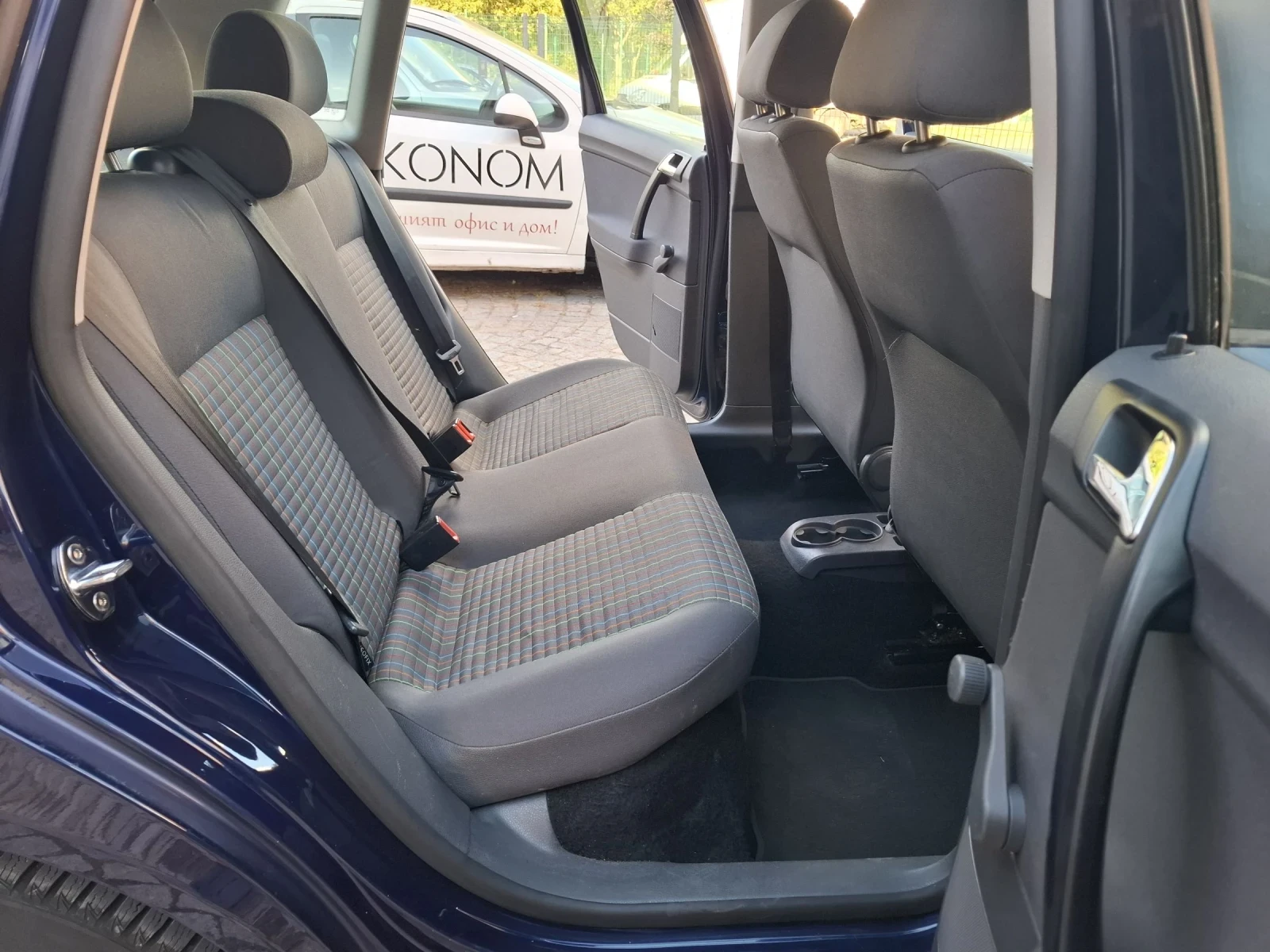 VW Polo 1.4i-80к.с. ПЕРФЕКТНА ! - изображение 10
