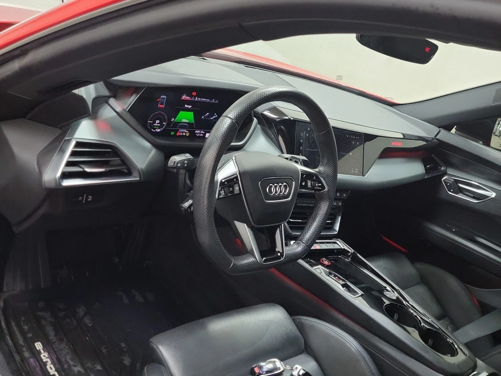 Audi E-Tron GT 93.4kWh (CARFAX) - изображение 6