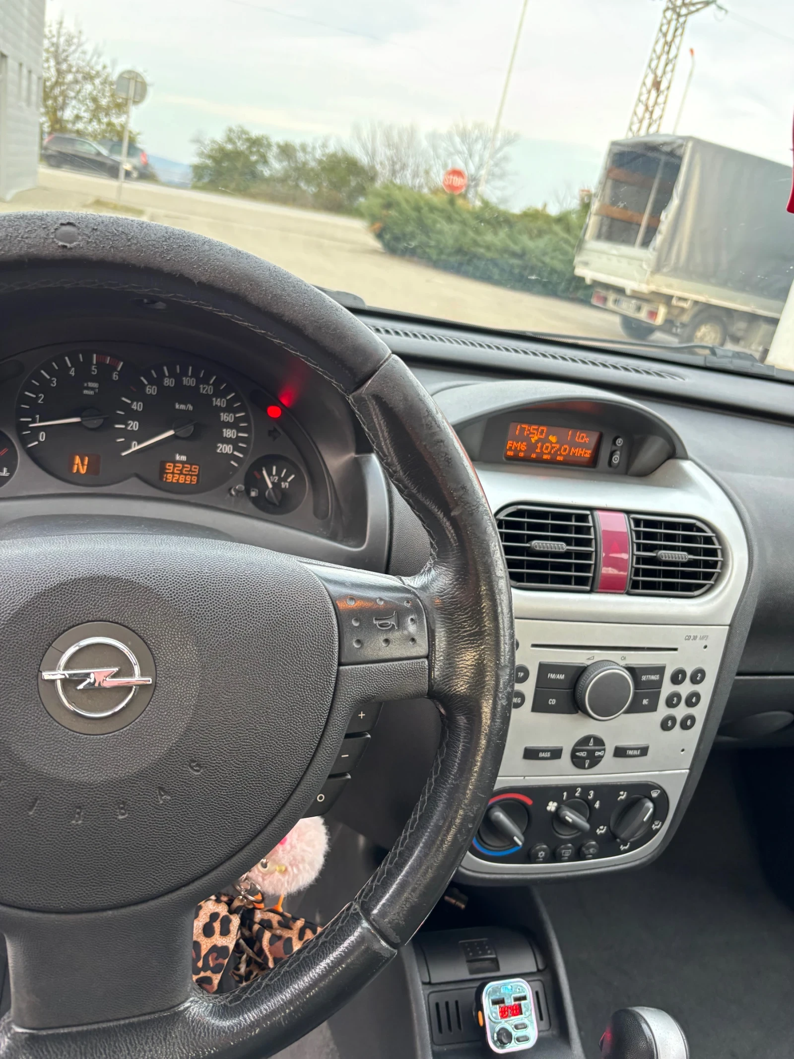 Opel Corsa  - изображение 4