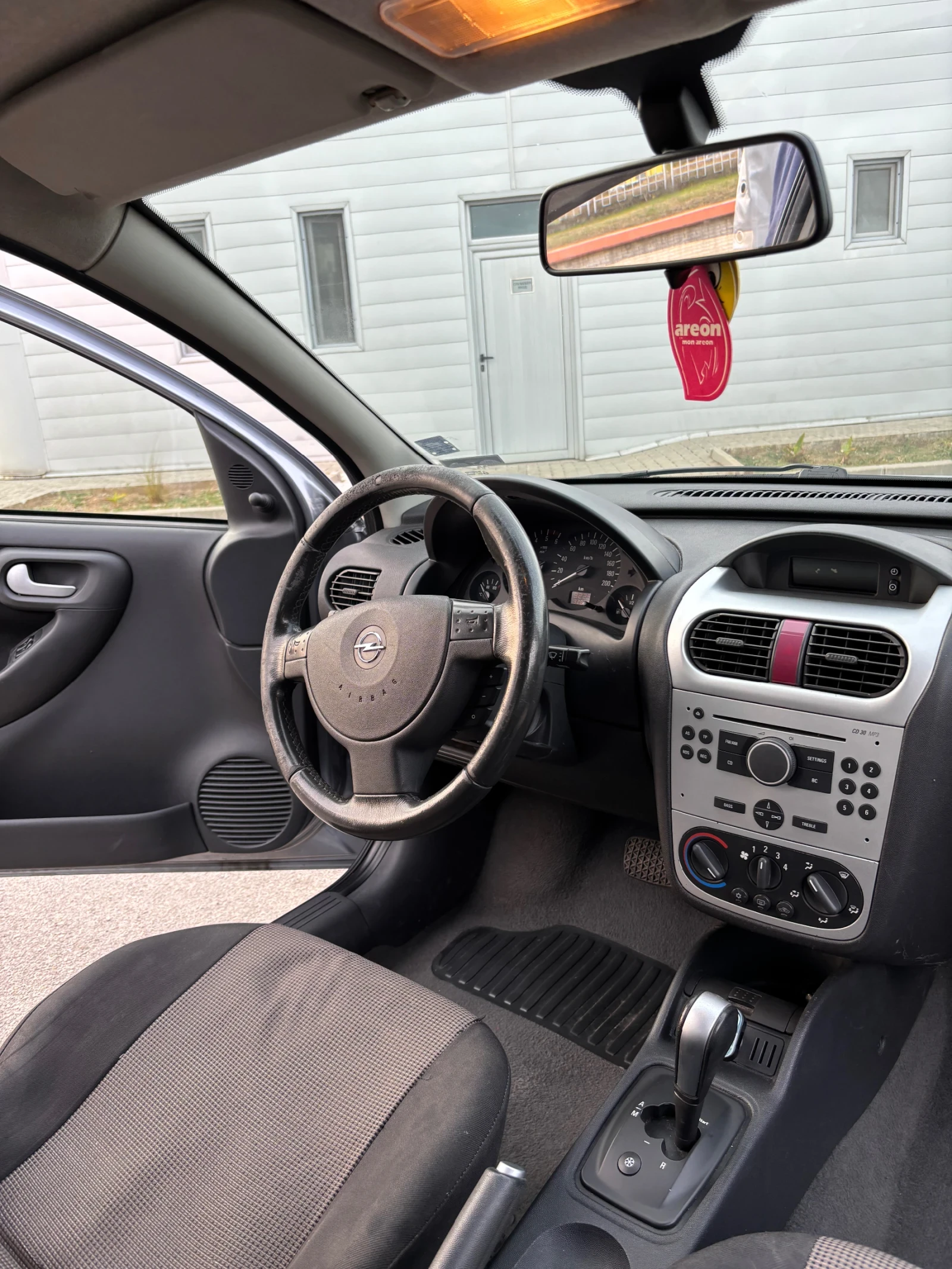 Opel Corsa  - изображение 5