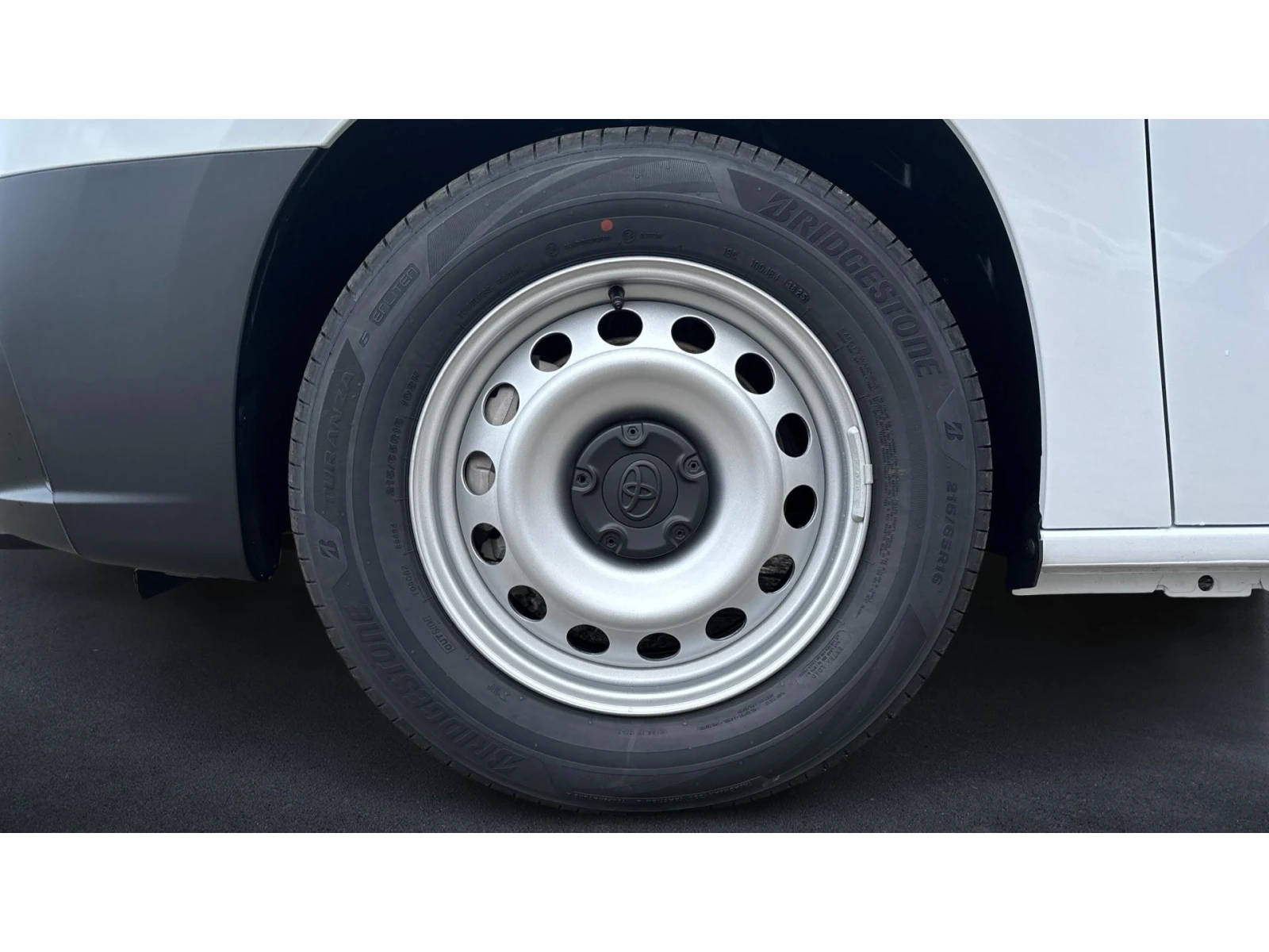 Toyota Proace City CITY VAN EV L2 CREWCAB, ������� ������ �� 366 ��. | Mobile.bg � ����������� 16