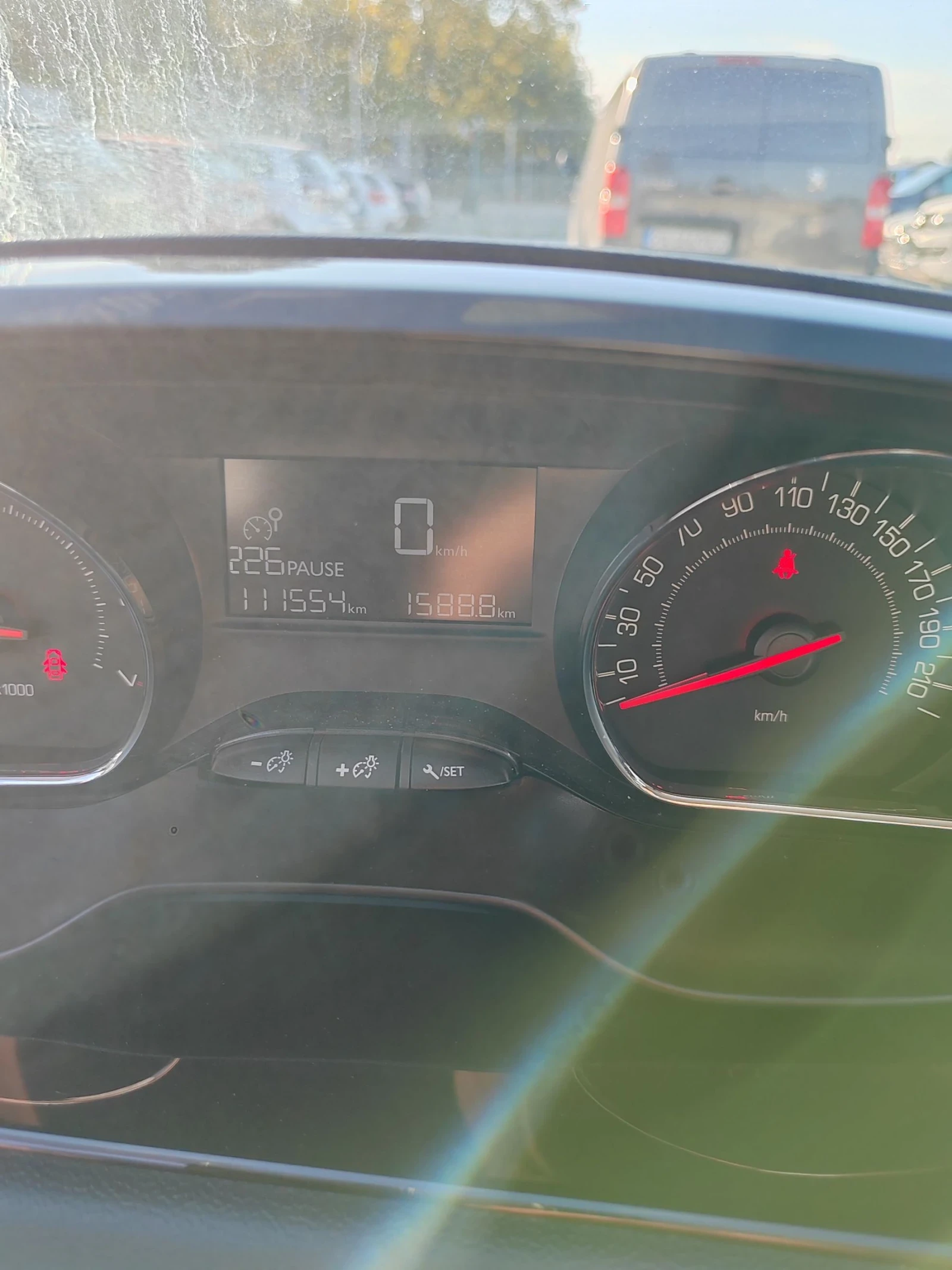 Peugeot 208 1.0, 68�.�.��� | Mobile.bg � ����������� 13