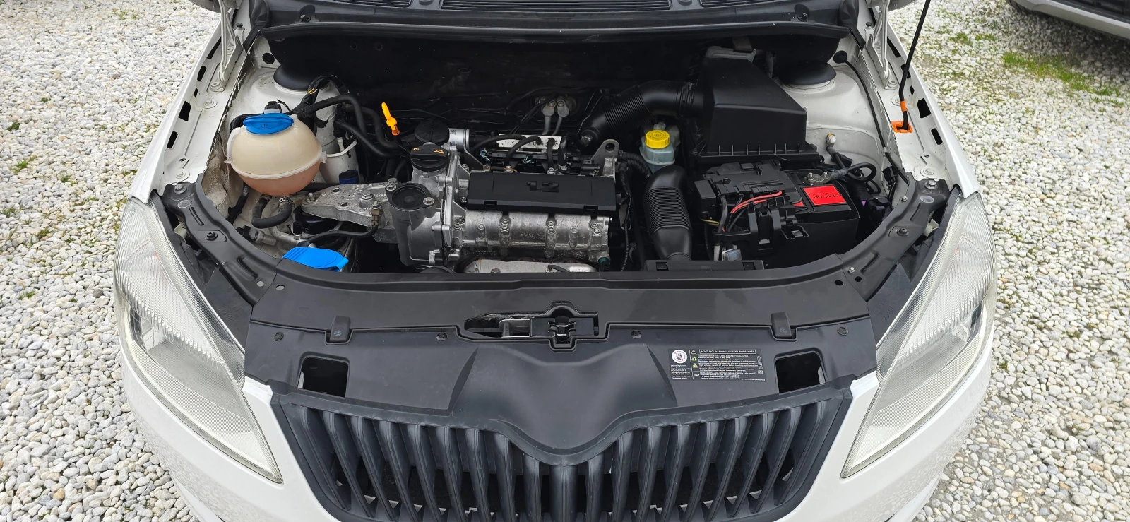 Skoda Roomster 1.2 ��� ���������/�������� CAR PLAY/ANDROID AUTO | Mobile.bg � ����������� 6