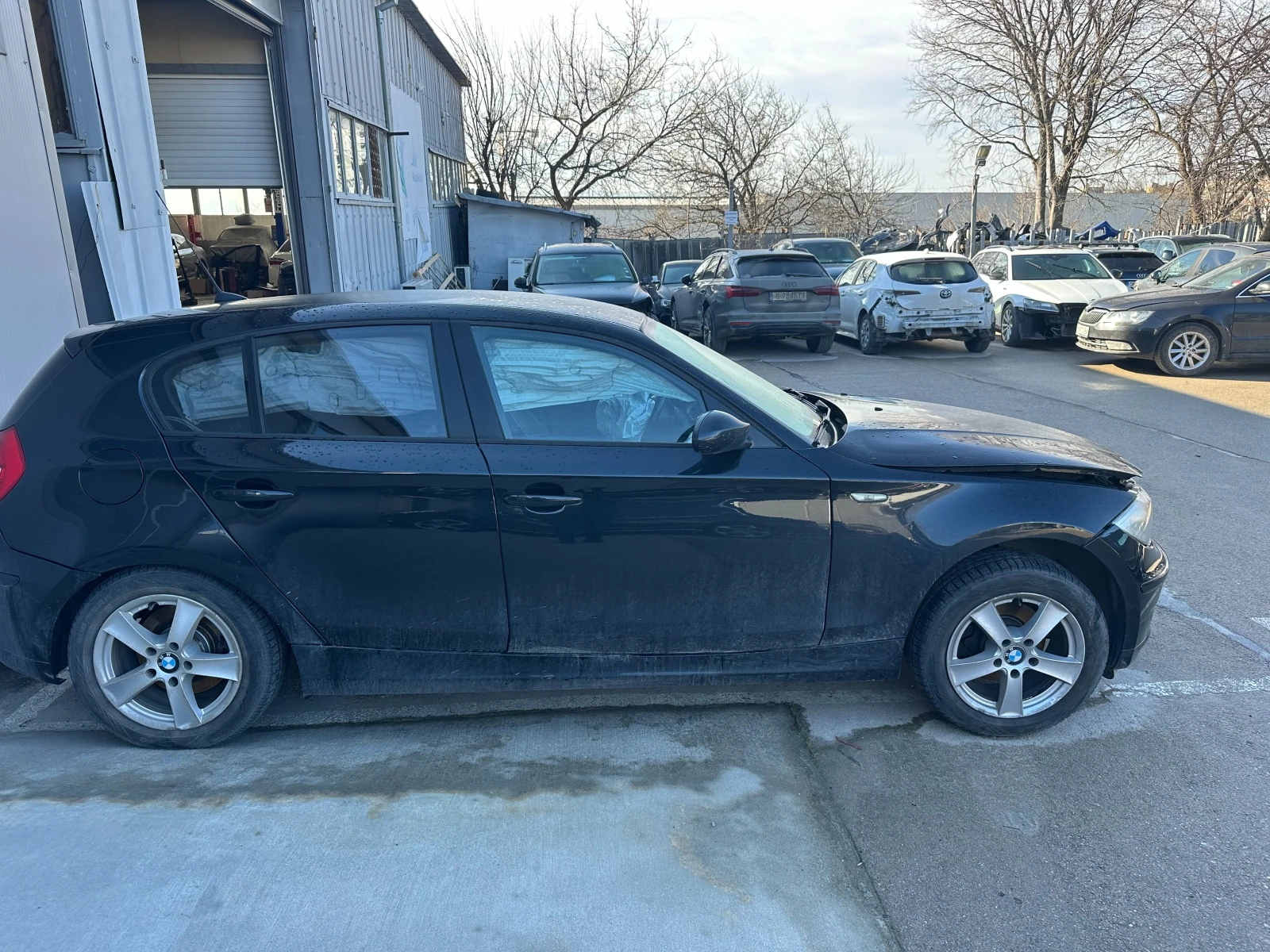 BMW 118, снимка 4 - Автомобили и джипове - 53960069