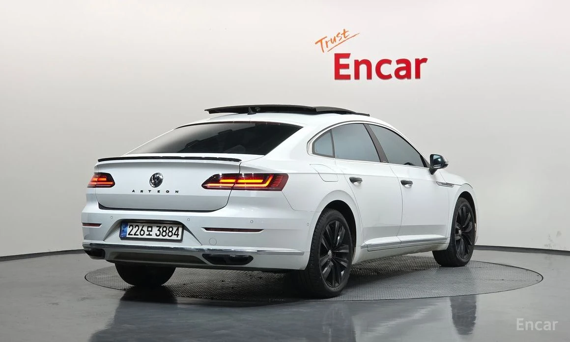 VW Arteon 2.0 TDI Prestige* DYNAUDIO* 360 CAM* KEYLESS* , снимка 3 - Автомобили и джипове - 54153220