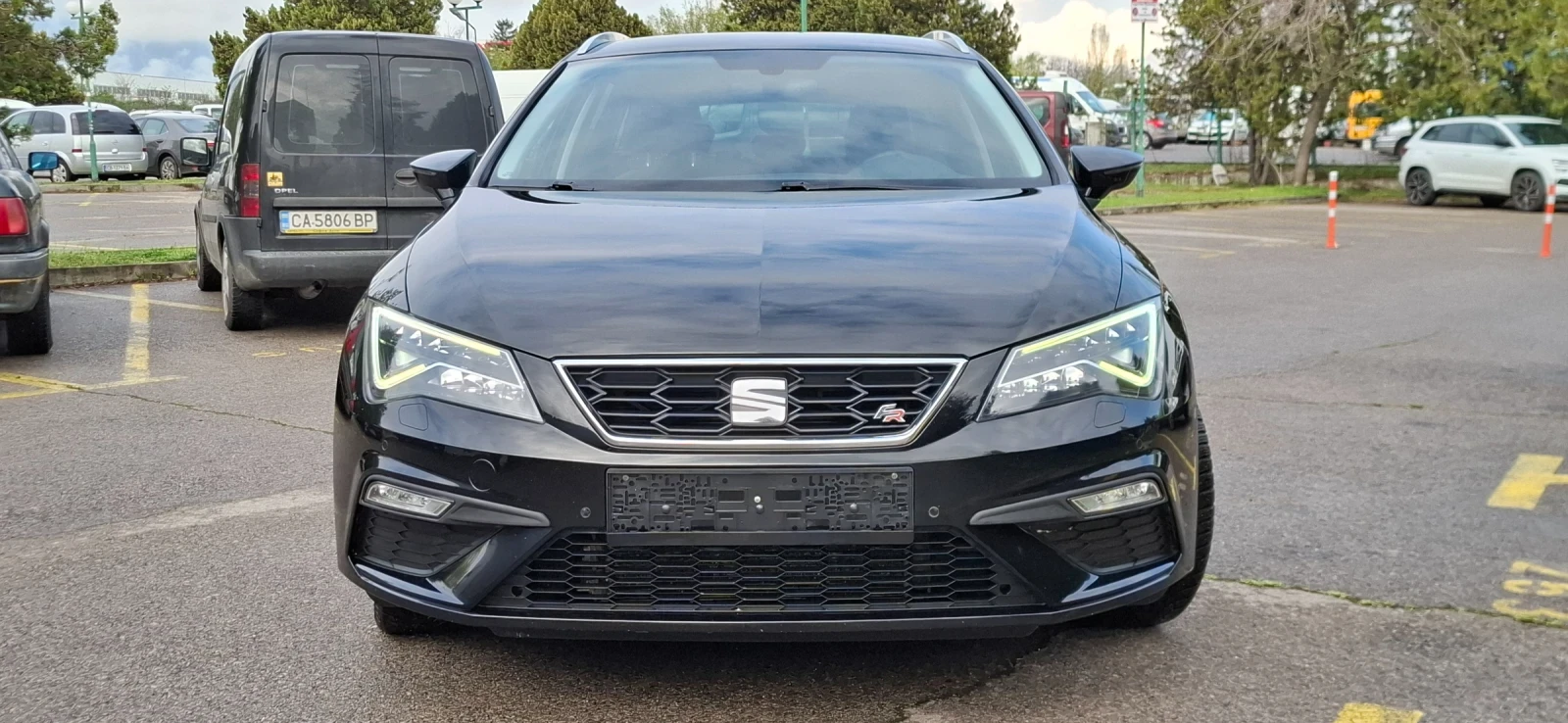 Seat Leon 1.5 Tgi Fr Dsg Full  20e на 400км!!, снимка 2 - Автомобили и джипове - 54277522