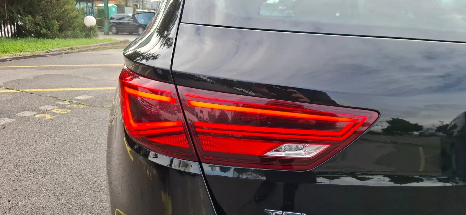 Seat Leon 1.5 Tgi Fr Dsg Full  20e на 400км!!, снимка 17 - Автомобили и джипове - 54277522