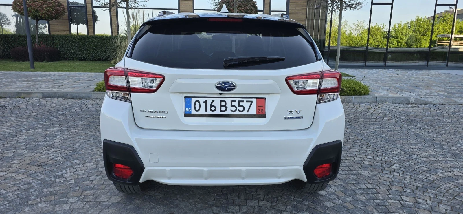Subaru XV е-BOXER STYLE EXTRA!!! ВСИЧКИ ЕКСТРИ!!!, снимка 5 - Автомобили и джипове - 54337619