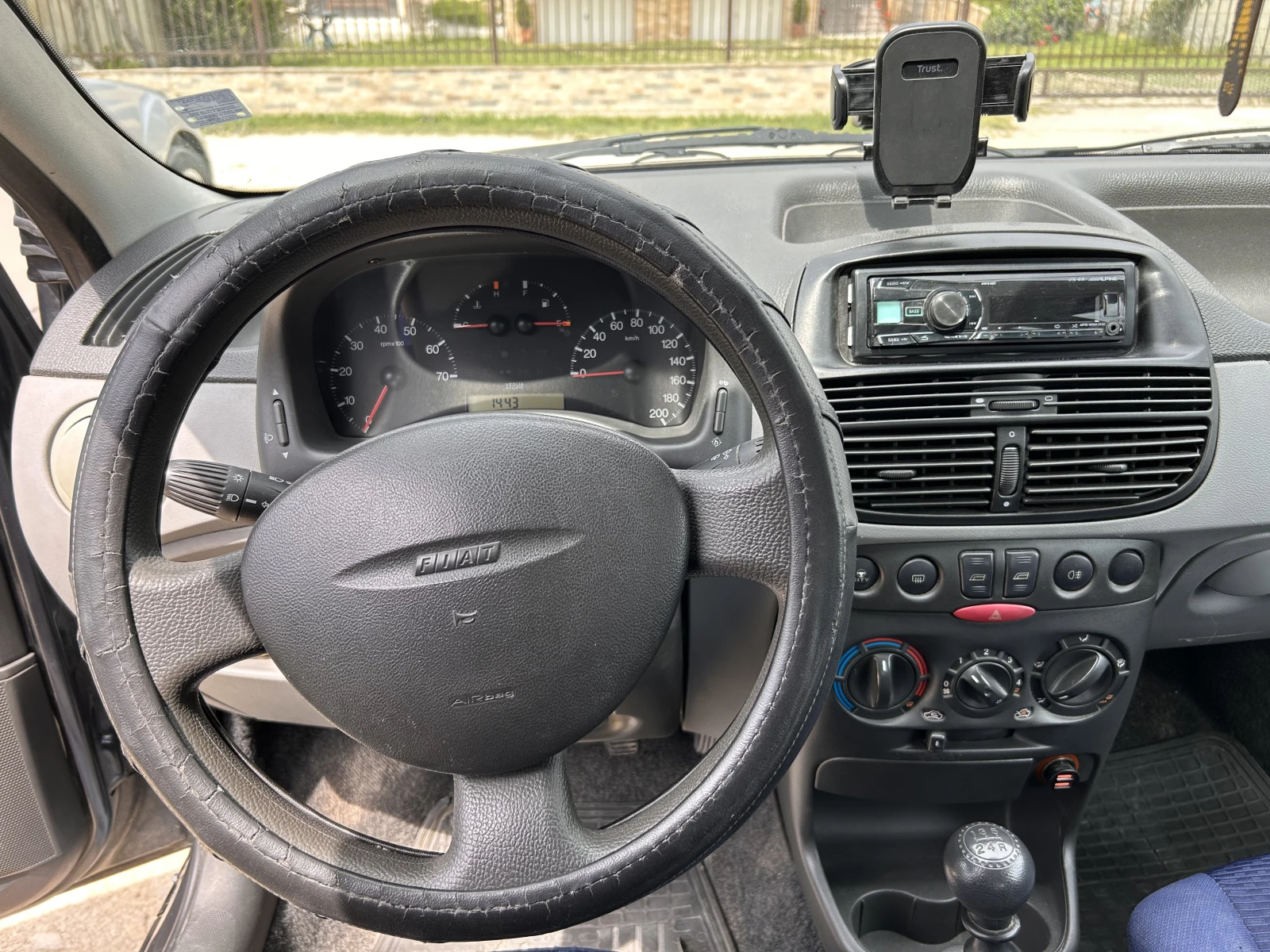 Fiat Punto, снимка 11 - Автомобили и джипове - 54554227