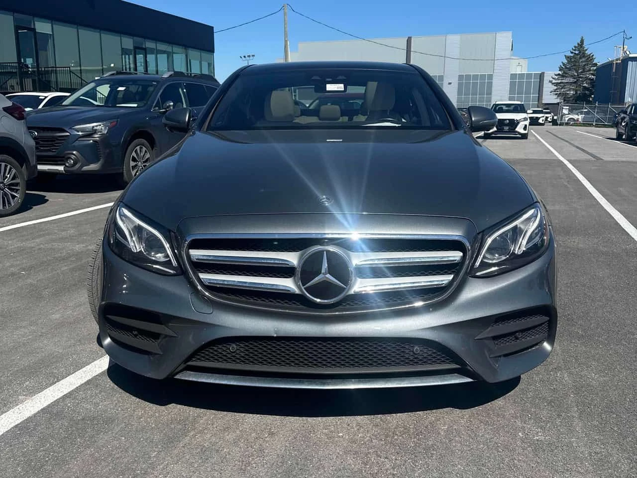 Mercedes-Benz E 400 DISTRONIC* BURMESTER* AMBIENT* , снимка 6 - Автомобили и джипове - 54635816