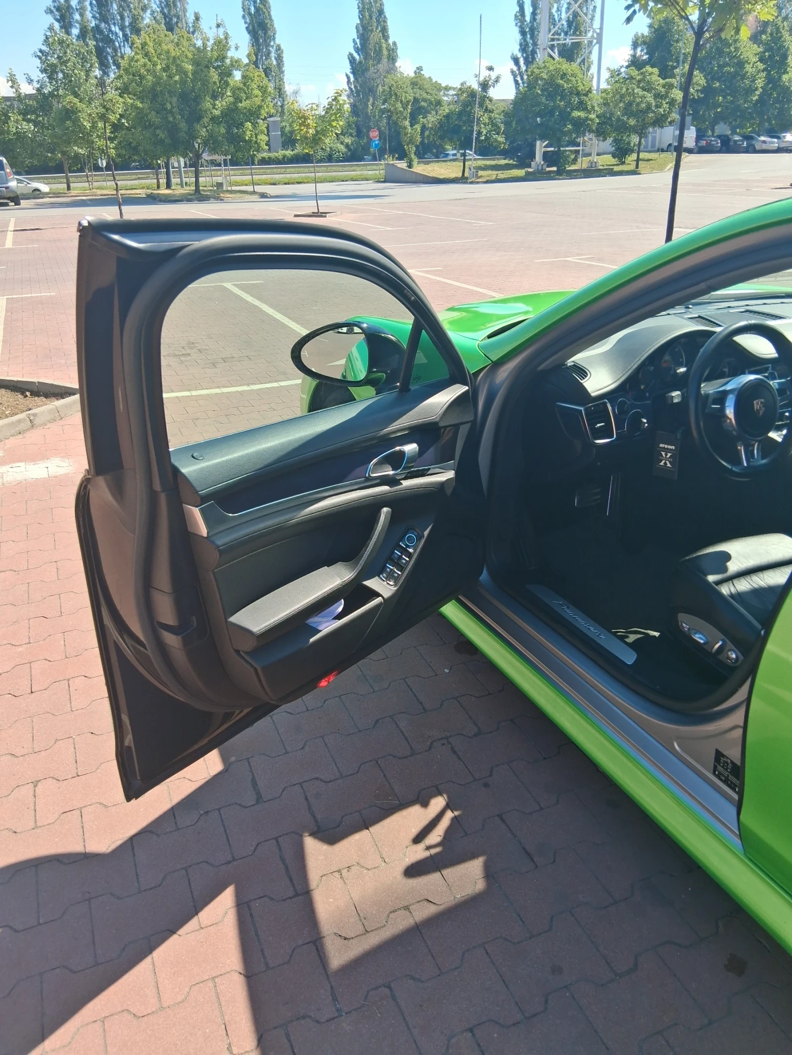 Porsche Panamera, снимка 6 - Автомобили и джипове - 55045924