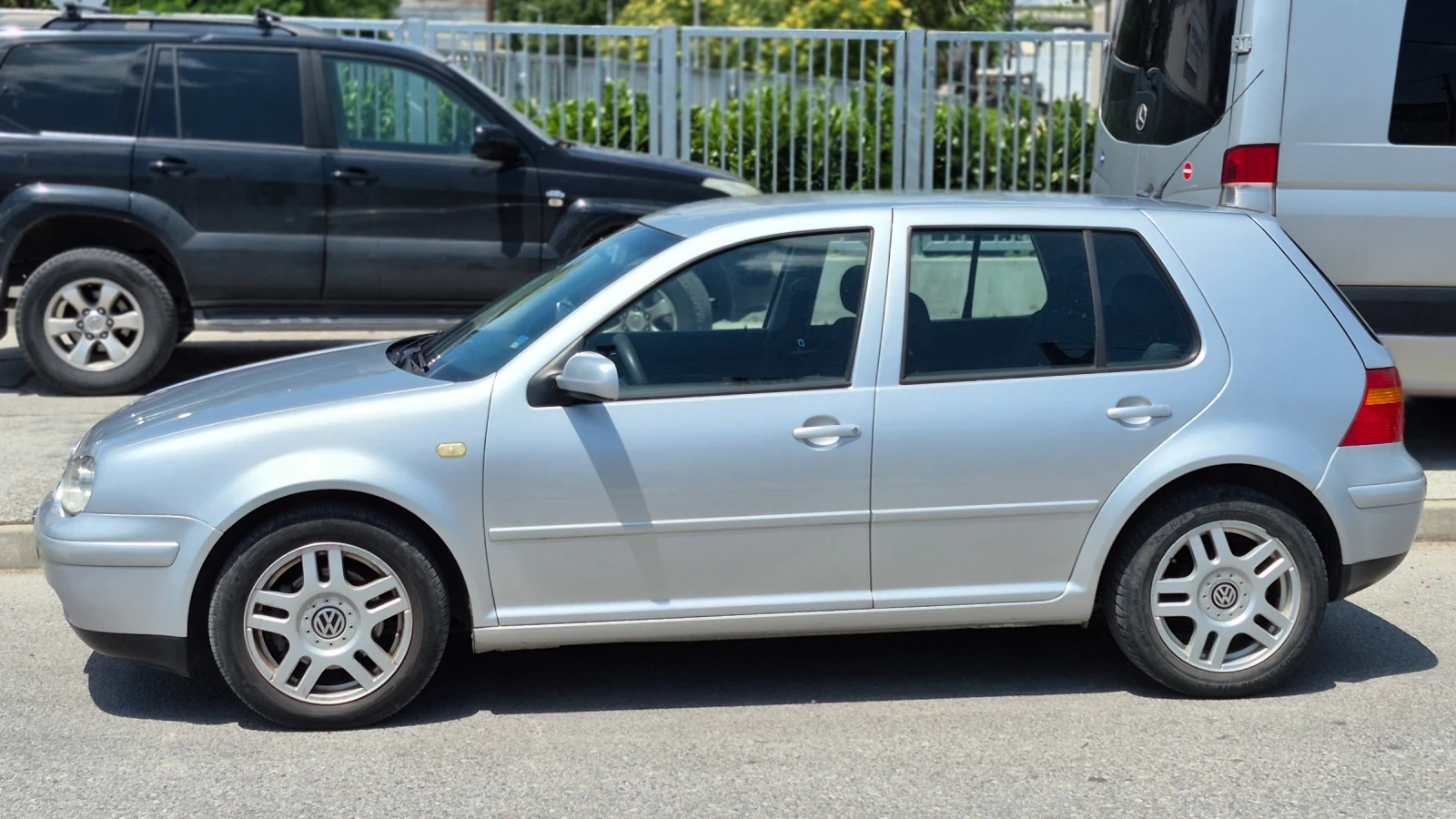 VW Golf 1.9 TDI/131 Топ, снимка 6 - Автомобили и джипове - 55200614