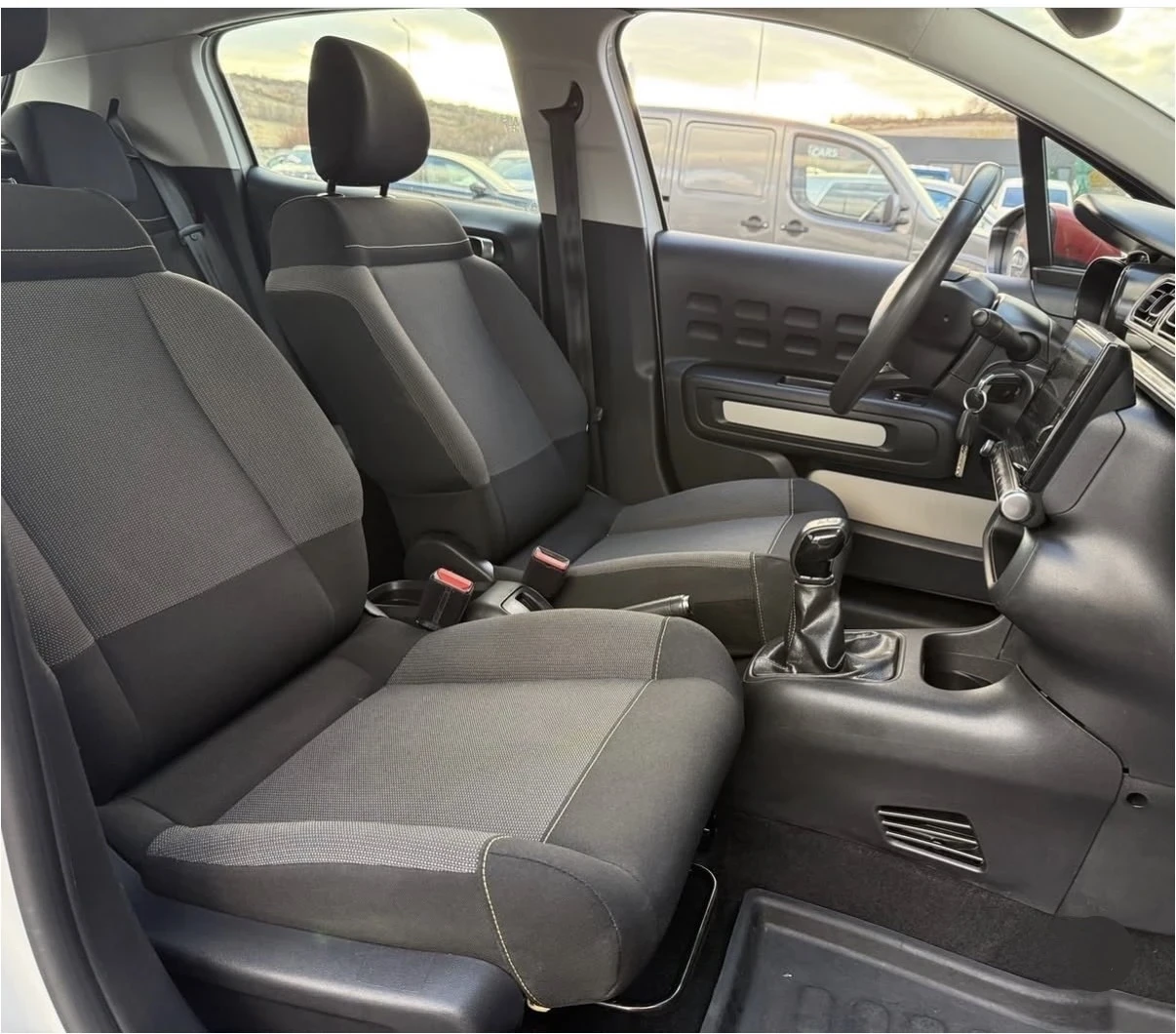 Citroen C3 1.2 benz KTEO, COC, 2 KEYS, FULL SERVICE BOOK. | Mobile.bg � ����������� 7