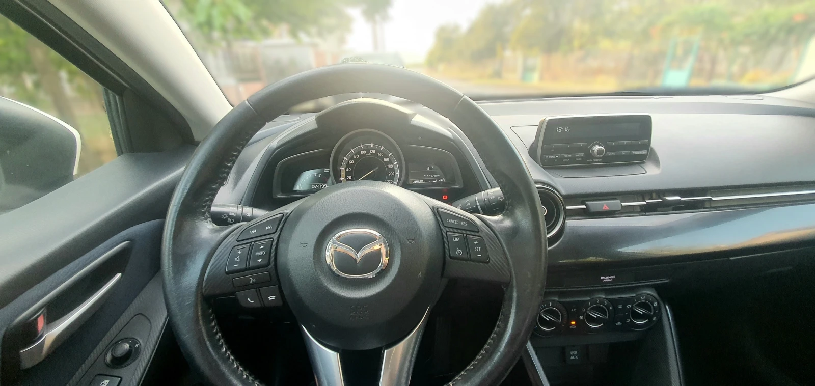 Mazda 2 1.5L SkyActiv-G (75 к.с.) 2016 г. , снимка 7 - Автомобили и джипове - 55931793