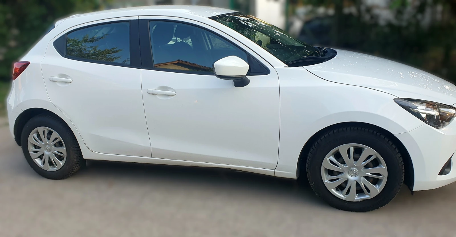 Mazda 2 1.5L SkyActiv-G (75 к.с.) 2016 г. , снимка 4 - Автомобили и джипове - 55931793