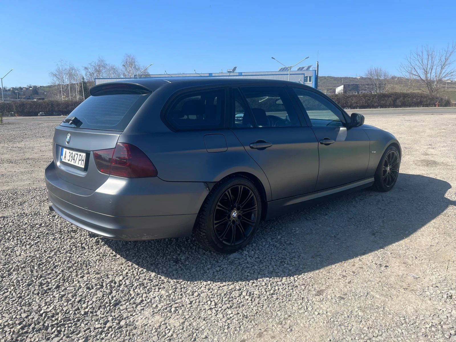 BMW 320, снимка 4 - Автомобили и джипове - 56038558