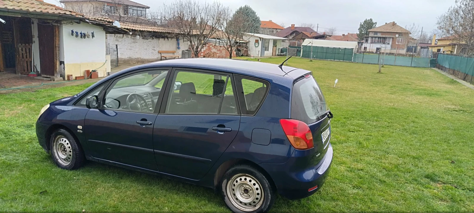 Toyota Corolla verso, снимка 3 - Автомобили и джипове - 56531949