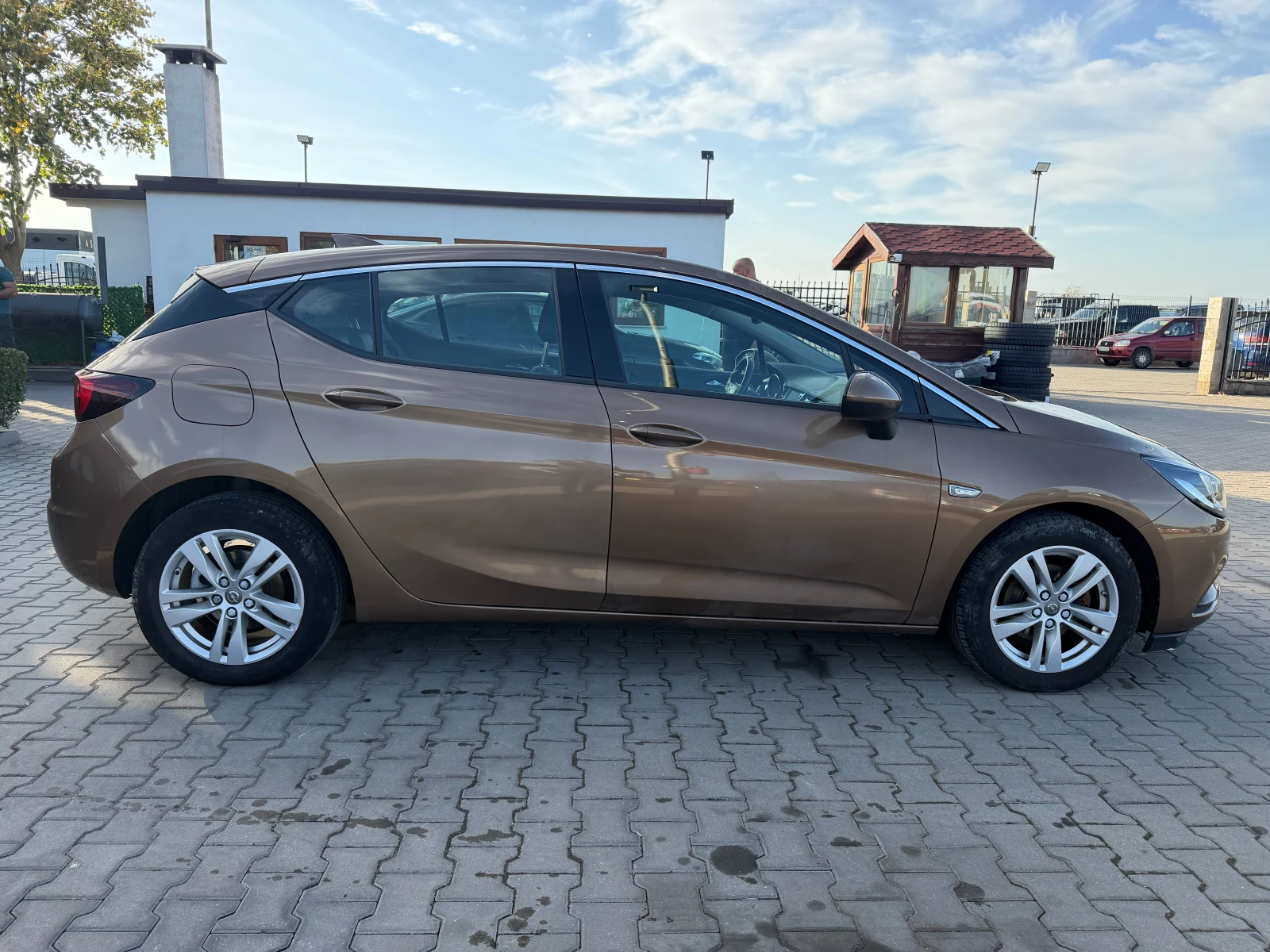Opel Astra 1.6CDTI KOJA/NAVI EURO 6 | Mobile.bg � ����������� 5