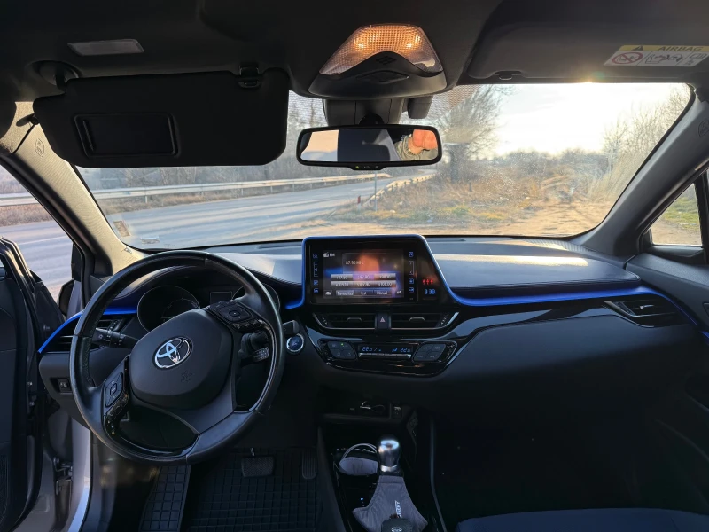 Toyota C-HR 1.8, снимка 6 - Автомобили и джипове - 48837472