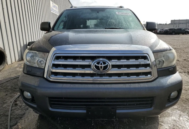 Toyota Sequoia, снимка 3 - Автомобили и джипове - 49169433