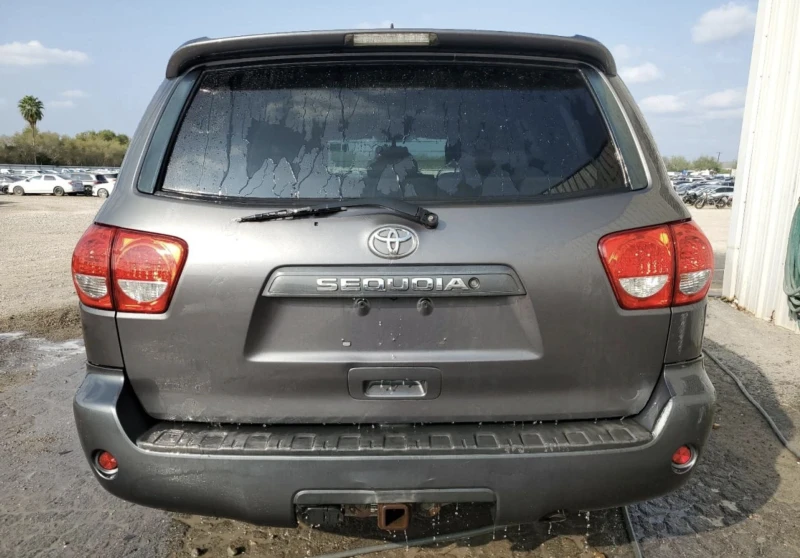 Toyota Sequoia, снимка 6 - Автомобили и джипове - 49169433