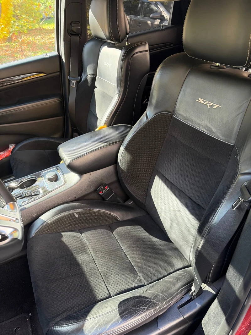 Jeep Grand cherokee SRT, снимка 13 - Автомобили и джипове - 52235609