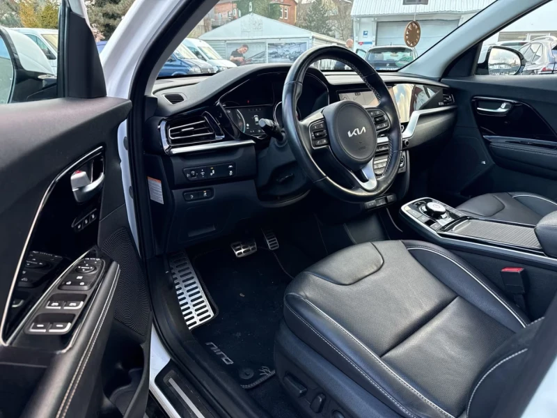 Kia Niro e-SPIRIT/204HP/DIGITAL/NAVI/ACC/CPLAY/KLESS/982f, снимка 8 - Автомобили и джипове - 52737604