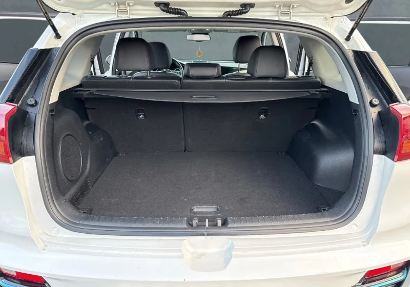 Kia Niro e-SPIRIT/204HP/DIGITAL/NAVI/ACC/CPLAY/KLESS/982f, снимка 6 - Автомобили и джипове - 52737604