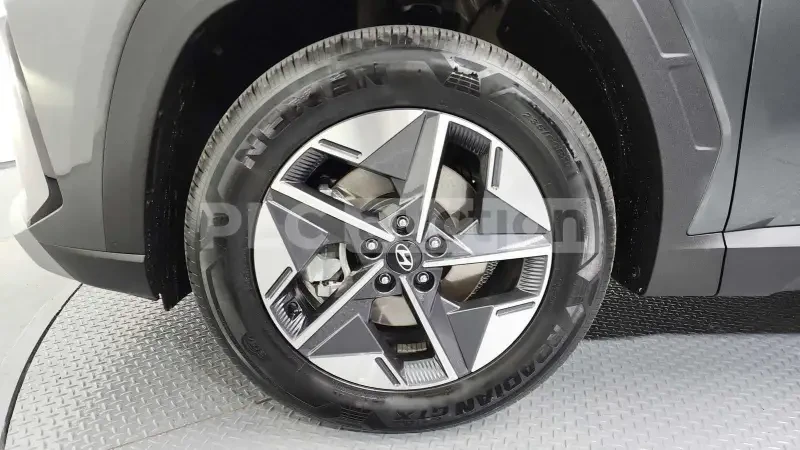 Hyundai Tucson, снимка 5 - Автомобили и джипове - 55012062
