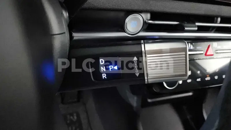 Hyundai Tucson, снимка 9 - Автомобили и джипове - 55012062