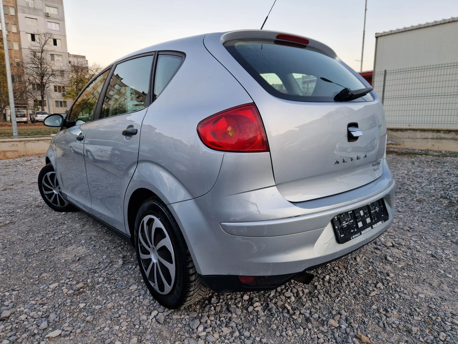 Seat Altea 1.9TDI 105 BXE - изображение 3